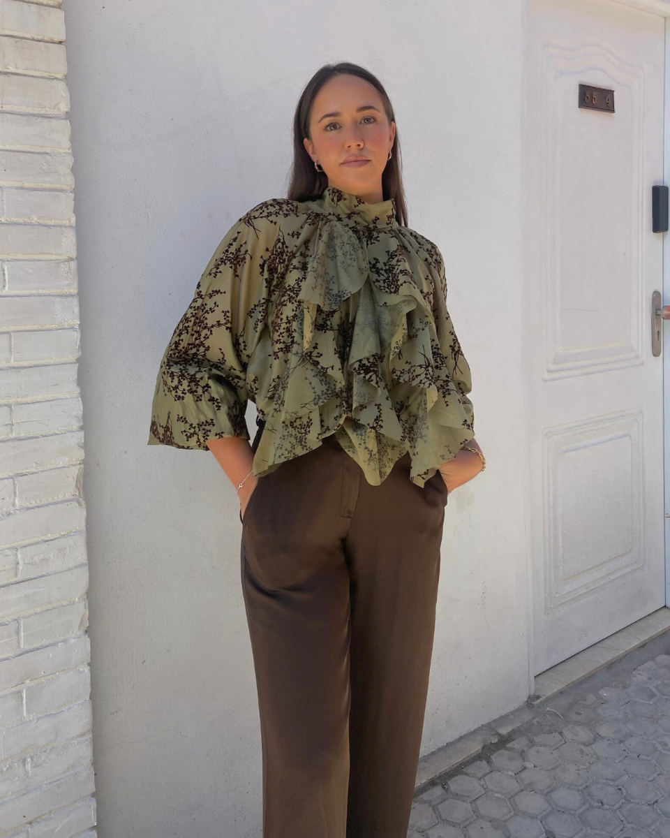 Camisa volantes